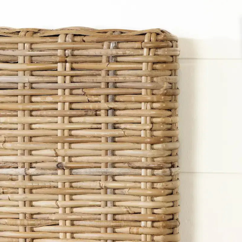 Wandmontiertes Kopfteil aus geflochtenem Rattan
